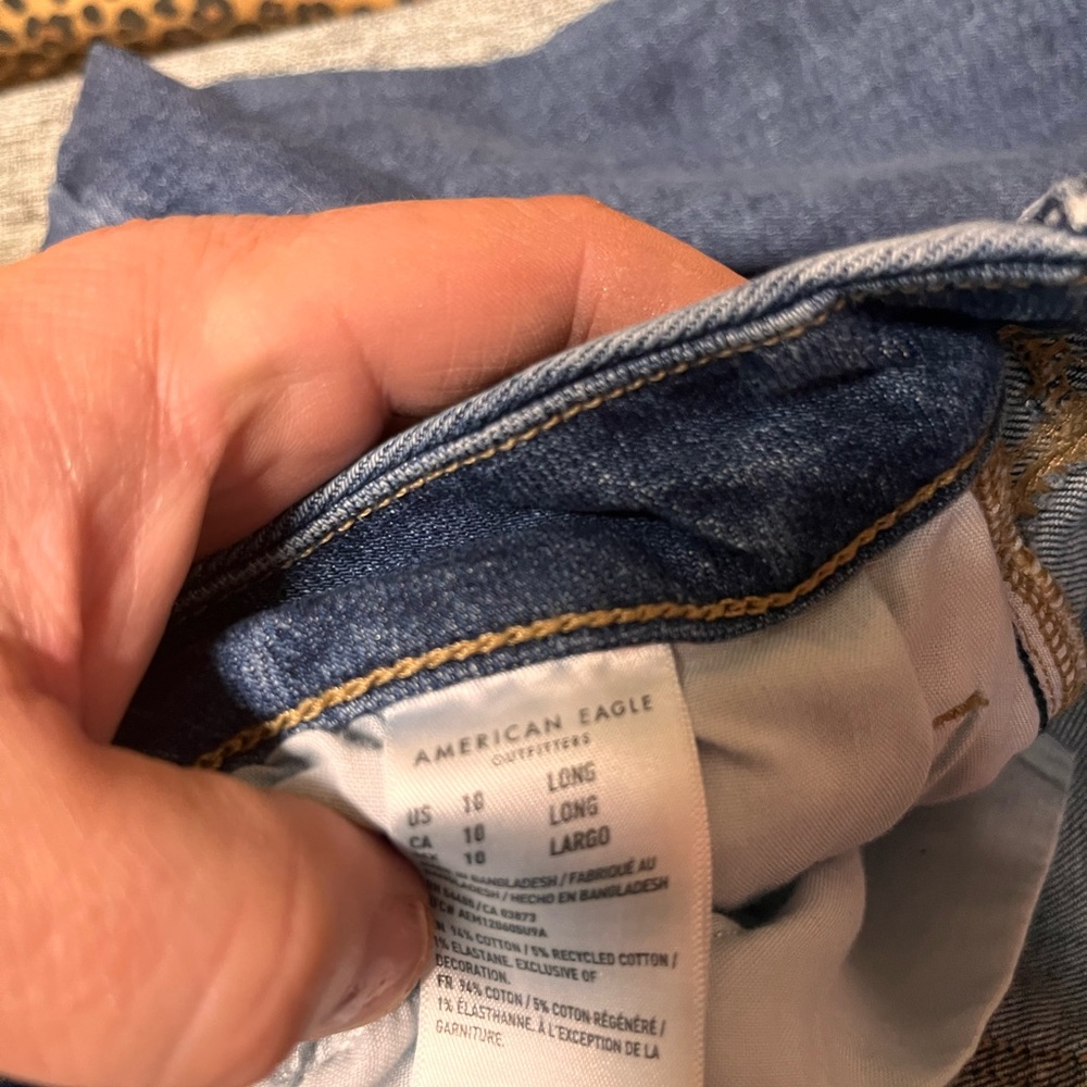 American Eagle Outfitters High Rise Jeans - Blue
